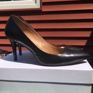 Calvin Klein Black Gayle Dress Pump Size 10M